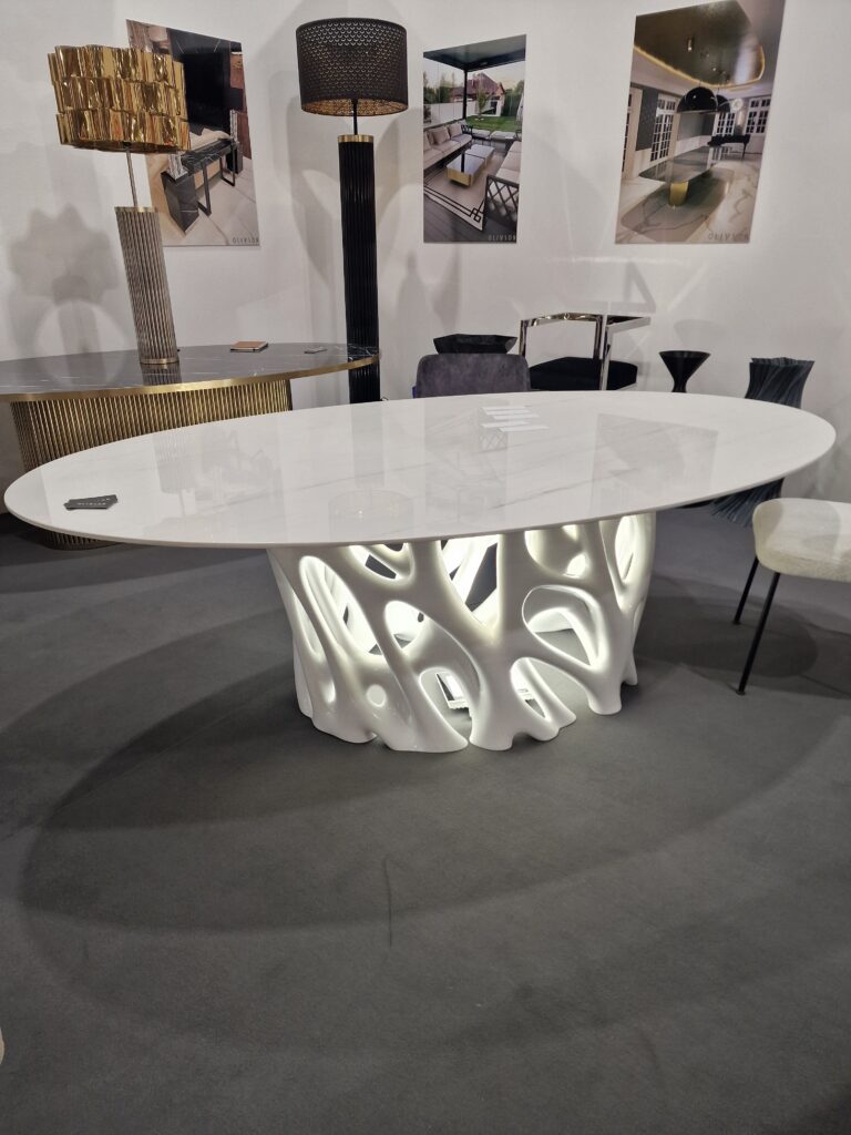 Stół podświetlany